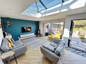 Photo 23- click for photo gallery